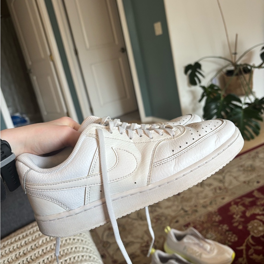 Nike Court Vision Low